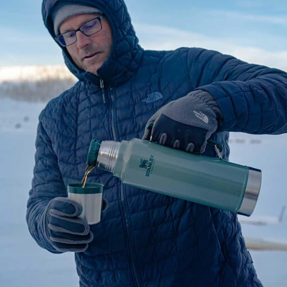 Stanley 10-08266-001 Klasik Vakumlu 1 Litre Çelik Termos - Yeşil - 7