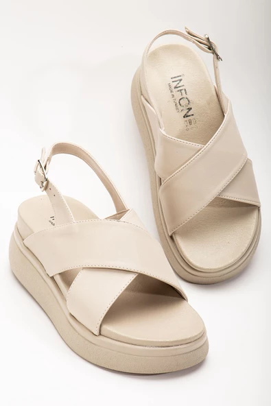 Bej Dolgu Topuk Kadın Sandalet