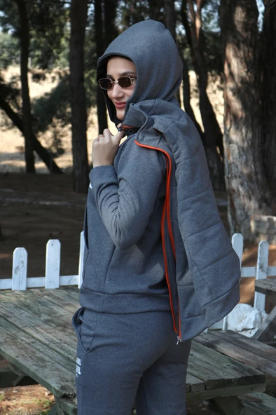 Günlük Kışlık Şık ve Rahat Üçlü Kadın Tesettür Eşofman Takımı - Resim 4