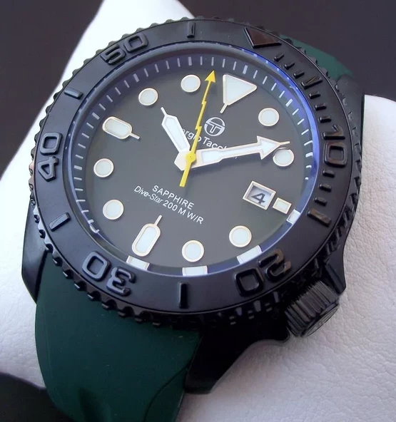 Sergio Tacchini ST.3.10002.5 Yeşil Dive-Star 200 m Erkek Kol Saati - 2