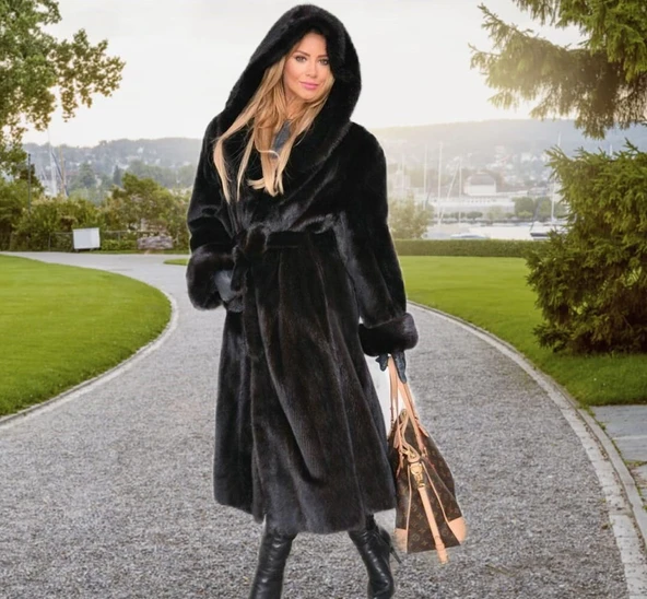 Kışlık Kürk Kadın Ceket Tam Boy ürün görseli 1