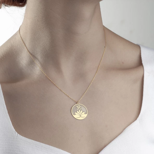 925 Ayar Gümüş Lotus Çiçeği Plaka Kolye - 3