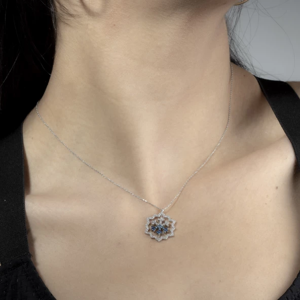 925 Ayar Gümüş Kar Tanesi Kolye ürün görseli 1