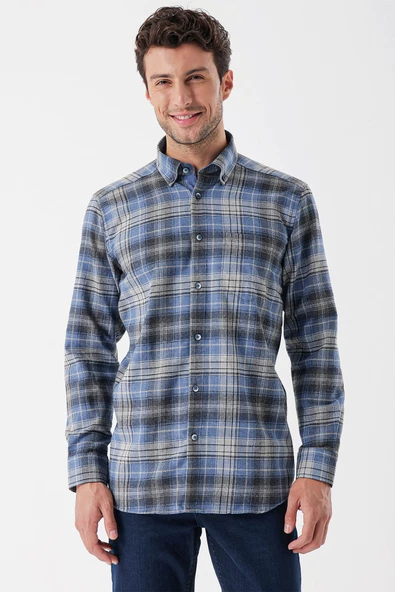 Koyu Mavi Uzun Kollu Ekoseli Gabardin Sert Yaka Cepli Garnili Casual Comfort Fit Gömlek 1004235112