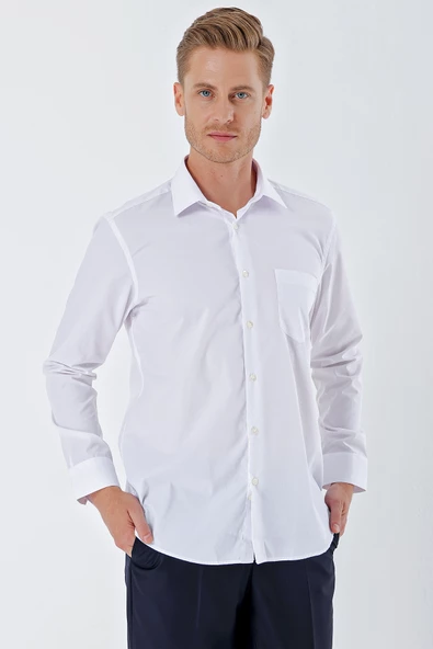 Beyaz Uzun Kollu Sert Yaka Cepli Pamuklu Basic Comfort Fit Rahat Kesim Gömlek 1004230351