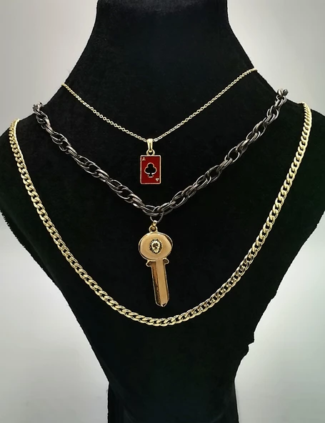 Üçlü  Sarı  Renk Zincirli Figürlü Lüks Kararmaz Kolye