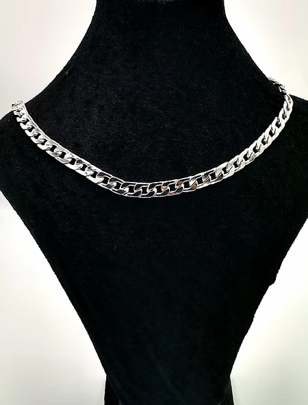 Gümüş Renk Zincirli Figürlü Karamaz Lüks Kolye ürün görseli 1