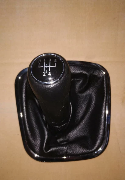 VITES KORUGU KOMPLE 5 VITES VW POLO 09 >