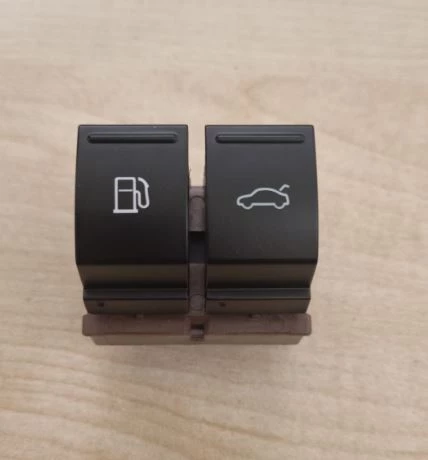 BAGAJ VE DEPO KAPAGI ACMA DUGMESI VW JETTA PASSAT 06 > ürün görseli 1