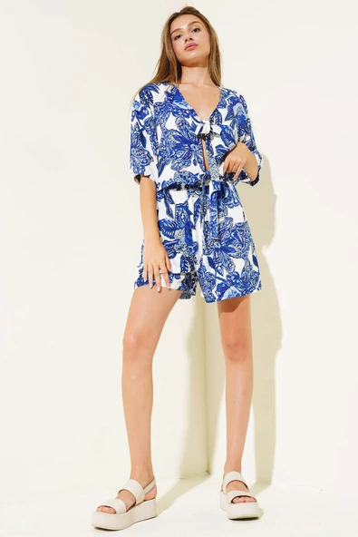 Desenli Önü Bağlamalı Şortlu Takım - Resim 2