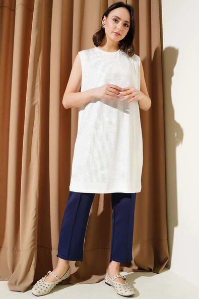 Önü Taş Süslemeli İçlik Ekru - Resim 2