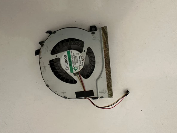 Samsung NP300E5E-S02TR SOĞUTUCU FAN SERVİS ÇIKMASI