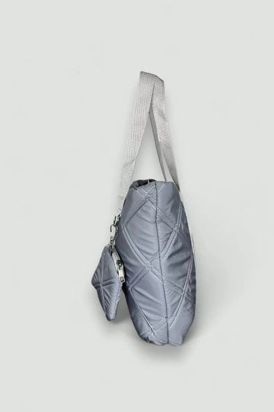 Me-vo Kadın Gri Renkli Orta Boy Paraşüt Kumaş Çarpaz Askılı El ve Omuz Çantası - Resim 2