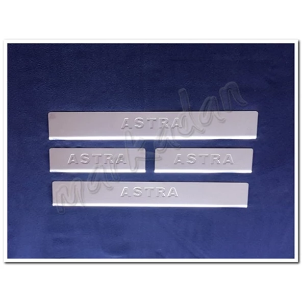 Markadan Opel Astra H Krom Kapı Eşiği 2004-2013 4 Parça Paslanmaz Çelik ürün görseli