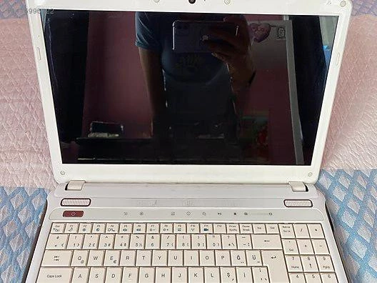 CASPER NİRVANA NB LAPTOP İNTEL İ5.3 NESİL 15.6''-8GB / 256 GB SSD GARANTİLİ YENİLENMİŞ ÜRÜN