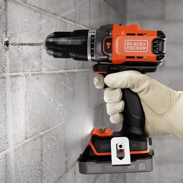 Black&Decker POWERCONNECT Çift Akülü Darbeli Matkap 18V 2x2A BCD383D2XK-QW - Resim 3