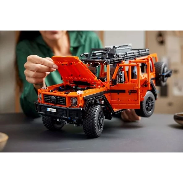 LEGO Technic Mercedes-Benz G 500 PROFESSIONAL Line 42177 - Yetişkinler için G Sınıfı Koleksiyonluk Araba Modeli Yapım Seti (2891 Parça) - 10