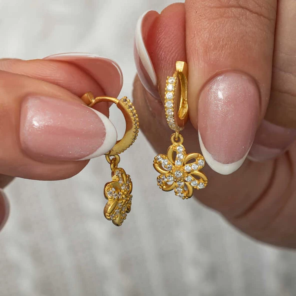 ​Gümüş Sallantılı Gold Çiçek Kadın Küpe - 3