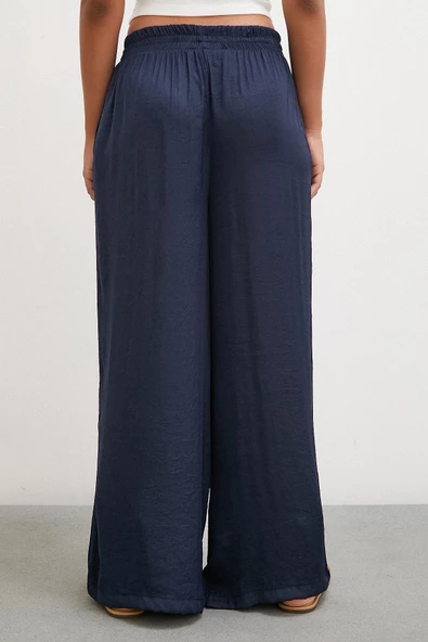 Dökümlü Romantik Pantolon Lacivert - 6