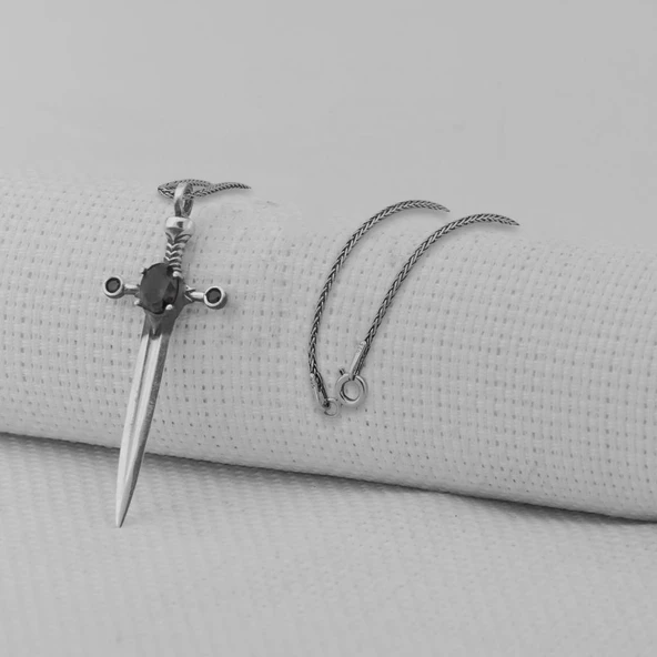 Siyah Zirkon Taşlı Şovalye Kılıcı 925 Ayar Erkek Gümüş Kolye - Resim 2