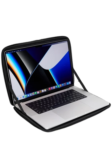 Thule Gauntlet 4 Macbook Pro Kılıfı 16" - Black - 4