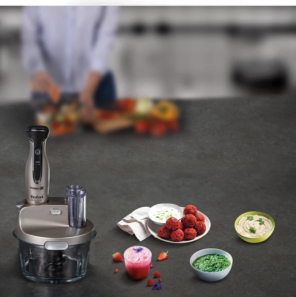 Tefal Buz Kırma Özellikli 15 Yıl Onarım Garantili Cam Hazneli 1500 W Blender Seti Gümüş