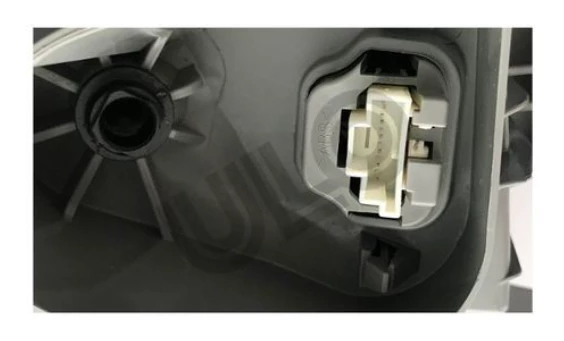 MERCEDES W176 A SERİSİ STOP LAMBASI SAĞ ARKA 2012-2015 ARASI A176906320