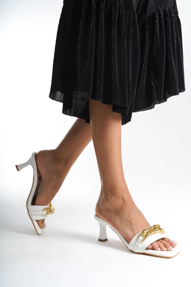 Melina Beyaz Dore Zincir Tokalı Tek Bant İnce Topuklu Abiye Terlik - 3