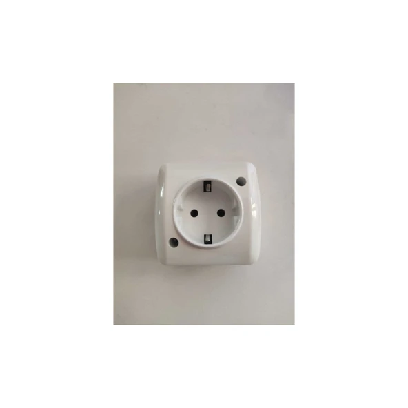8 Adet Alsu Sıva Üstü Beyaz Topraklı Priz ürün görseli 1