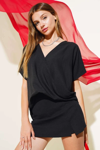 Kruvaze Yaka Salaş Bluz Siyah ürün görseli 1