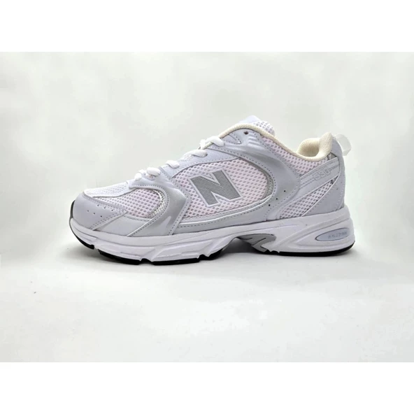 New Balance 530 Beyaz Gümüş Kadın Spor Ayakkabı