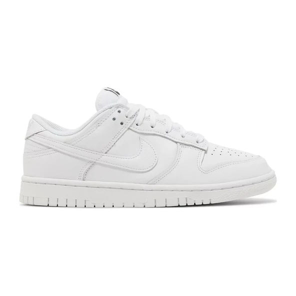 Nike Dunk Low Triple White ürün görseli