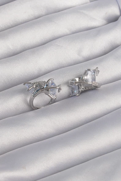 Pirinç Gümüş Renk İri Zirkon Taşlı Kıvrımlı Minimal Kelebekli Halka Küpe - TJ-BKP9288 - 2