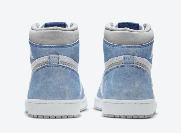 Nike Air Jordan 1 High OG 'Hyper Royal' - 4