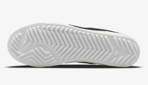 Nike Blazer Mid 77 Jumbo 'White/Black' - 5