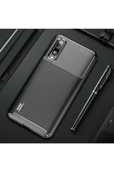 CEPCASE    Xiaomi Mi 9 Lite Kılıf Karbon Fiber Tasarım Ultra Slim Lüx Görünüm Silikon Kapak ürün görseli