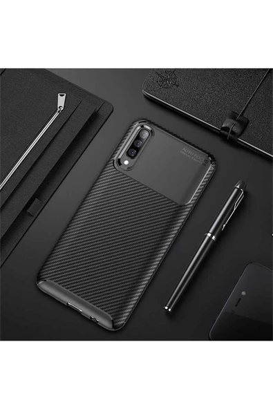 CEPCASE    Samsung Galaxy A70 Kılıf Karbon Fiber Tasarım Ultra Slim Lüx Görünüm Silikon Kapak ürün görseli