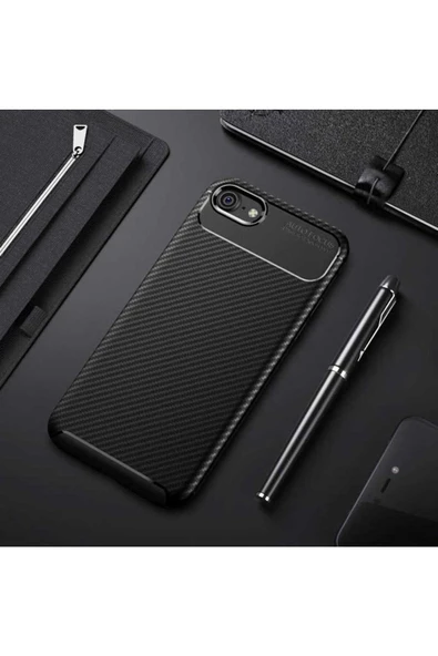 CEPCASE    Apple iPhone 8 Kılıf Karbon Fiber Tasarım Ultra Slim Lüx Görünüm Silikon Kapak