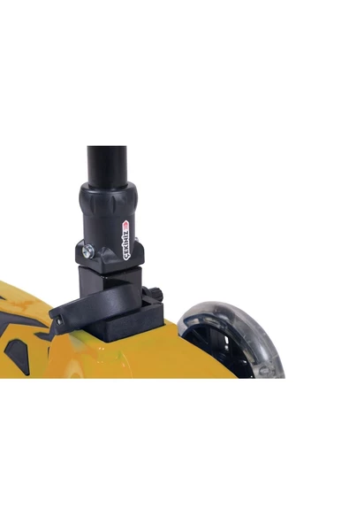 Scooter Winky Led Işıklı 3 Tekerli Katlanabilir 5-9 Yaş Arası Max 90 Kg Taşıma Kapasitesi 3 Kademeli Scooter - 4