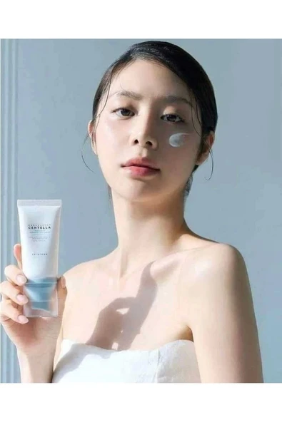 Skın1004-madagascar Centella Hyalu-cica Water-fit Sun Serum Spf 50 +pa++++ 50 Ml - Resim 5