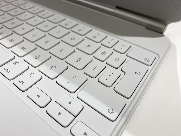 APPLE MAGİC KEYBOARD 11 İNÇ İPAD KLAVYESİ BEYAZ TÜRKÇE Q (REYON ÜRÜNÜ) - 3