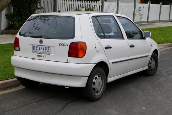 V.W. POLO HB BAGAJ AMORTİSÖRÜ 97+ 380 N OEM No:6N0827550 - 4