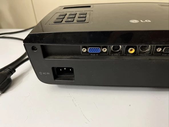 LG PROJEKSİYON CİHAZI BS275 DLP MODEL VGA'LI - ORJİNAL LAMBA 2500 SAAT GARANTİ - KUMANDA, VGA KABLO (YENİLENMİŞ TEŞHİR ÜRÜNÜ!) - 3