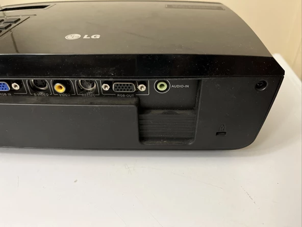 LG PROJEKSİYON CİHAZI BS275 DLP MODEL VGA'LI - ORJİNAL LAMBA 2500 SAAT GARANTİ - KUMANDA, VGA KABLO (YENİLENMİŞ TEŞHİR ÜRÜNÜ!) - 4