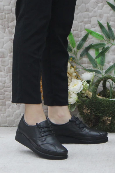 Mehmet Mete 4296 Siyah Hakiki Deri Lastik Bağçıklı Kemik Çıkıntısına Özel Kadın Ayakkabı ürün görseli