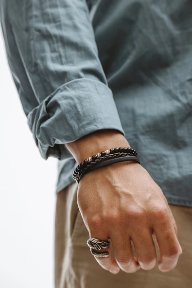 Hakiki Deri Siyah Şeritli Saç Örgülü Oniks Taşlı Aksesuarlı Bileklik - 2
