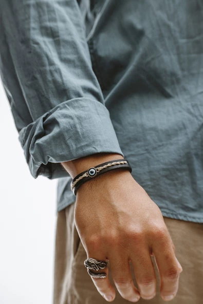 Hakiki Deri Şeritli Bej Saraç El Dikişli Nazar Boncuklu Bileklik - 2