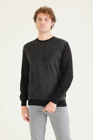 Erkek Kendinden Desenli Sıfır Yaka Kazak Siyah - 2