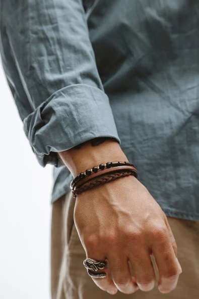 Hakiki Deri Taba Şeritli Süet Saç Örgülü Oval Ahşaplı Bileklik - 2