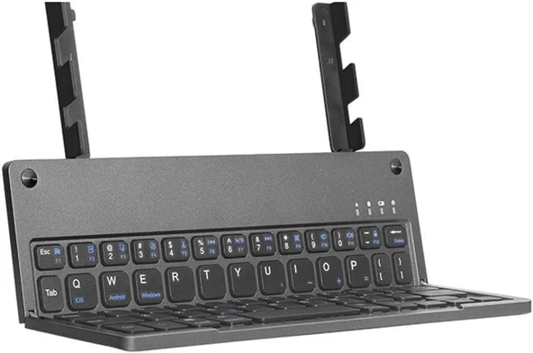 Apple iPad 9. Nesil 10.2" Uyumlu Kablosuz Bluetooth Şarjlı Kendinden Standlı Katlanır Klavye - Resim 2